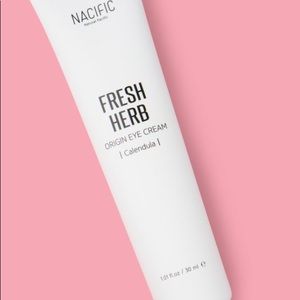 Nacific Fresh Herb Origin Eye Cream with Calendula